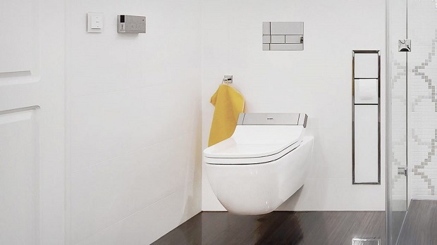 Ein Dusch-WC von Duravit in einem hochwertigen Bad.